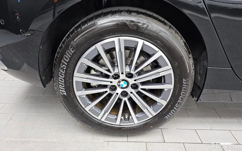 BMW 2 Series Active Tourer 218d 2025 — thumbnail 5