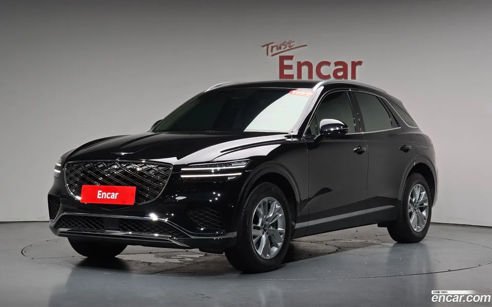Genesis GV70 2.5T 2WD 2024 — photo 1, buy with delivery to Moscow
