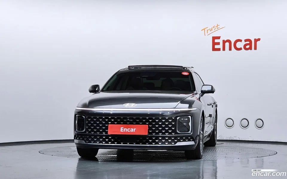 Hyundai Grandeur Hybrid 2023 — thumbnail 3