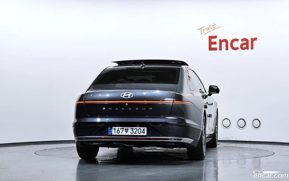 Hyundai Grandeur Hybrid 2023 — thumbnail 4