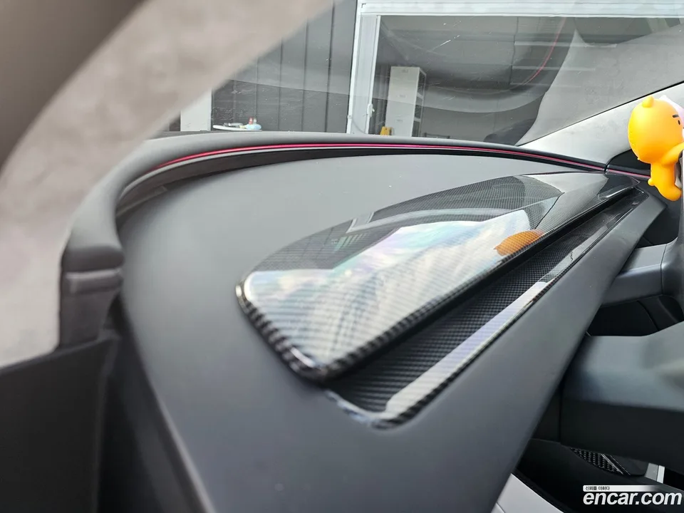 Tesla Model 3 AWD 2025 — thumbnail 3