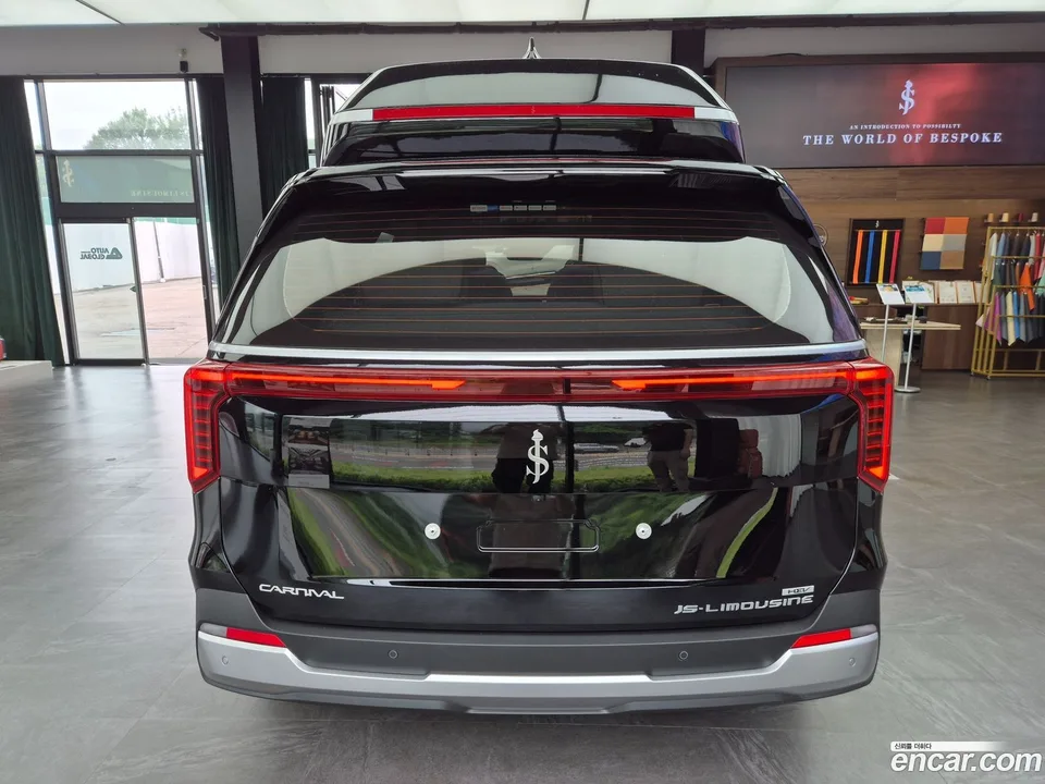 Kia Carnival HEV 9 2025 — thumbnail 4