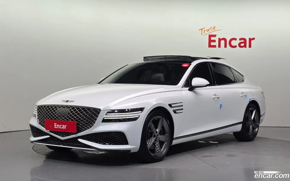 Genesis G80 2.5 AWD 2023 — photo 1, buy with delivery to Moscow
