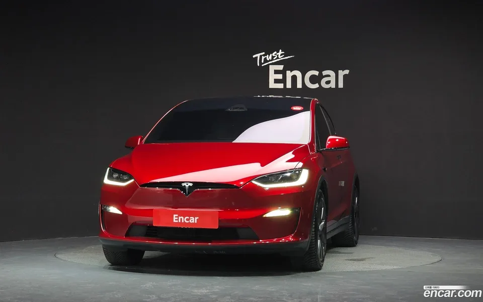 Tesla Model X AWD 2023 — thumbnail 3