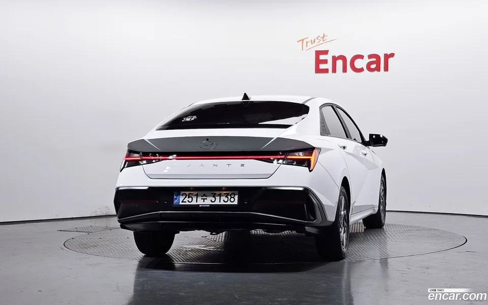 Hyundai Avante CN7 1.6 2023 — thumbnail 4