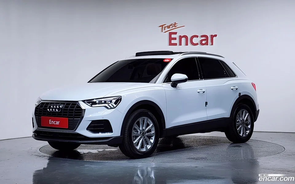 Audi Q3 40 TFSI 2025 — photo 1, buy with delivery to Moscow