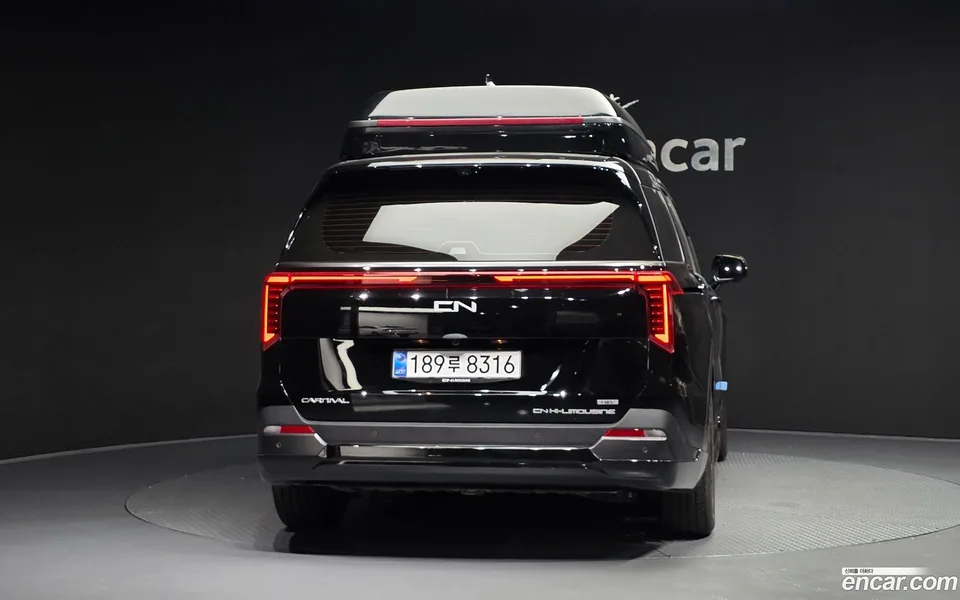 Kia Carnival HEV 9 () 2025 — thumbnail 4