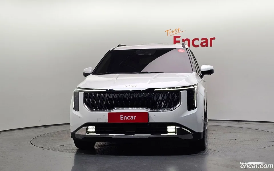 Kia Carnival 9 2025 — thumbnail 3
