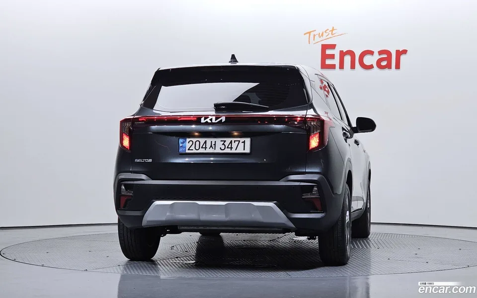 Kia Seltos 1.6 2WD 2023 — thumbnail 4