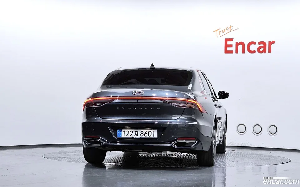 Hyundai Grandeur IG 3.3 2022 — thumbnail 4