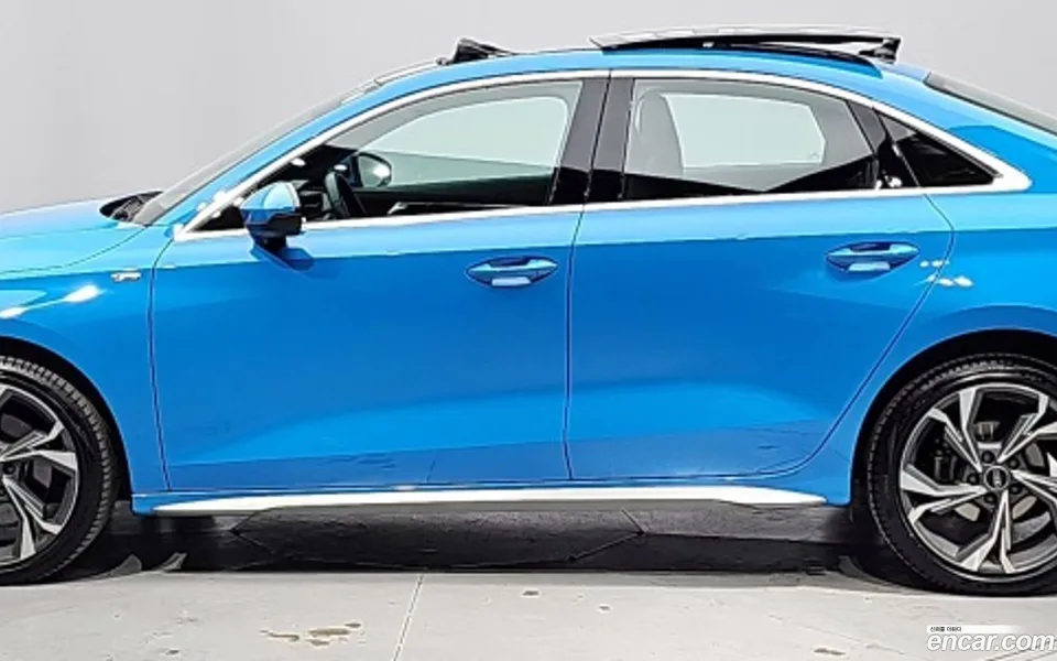 Audi A3 (8Y) 40 TFSI 2022 — thumbnail 3