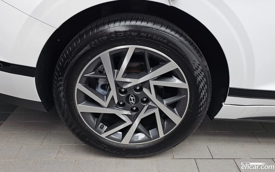 Hyundai Grandeur 2.5 2WD 2024 — thumbnail 5