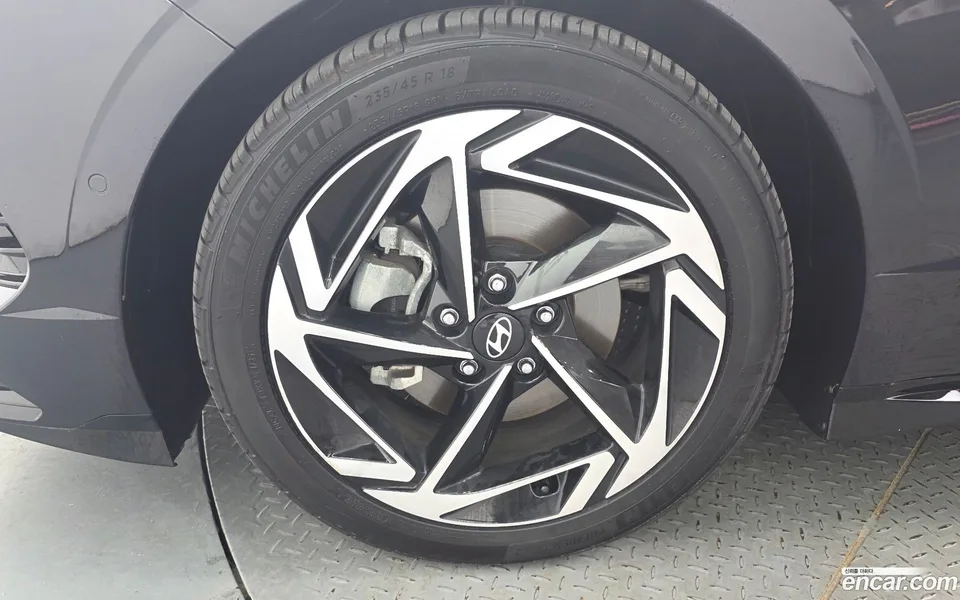 Hyundai Sonata The Edge 2.0 2023 — thumbnail 2