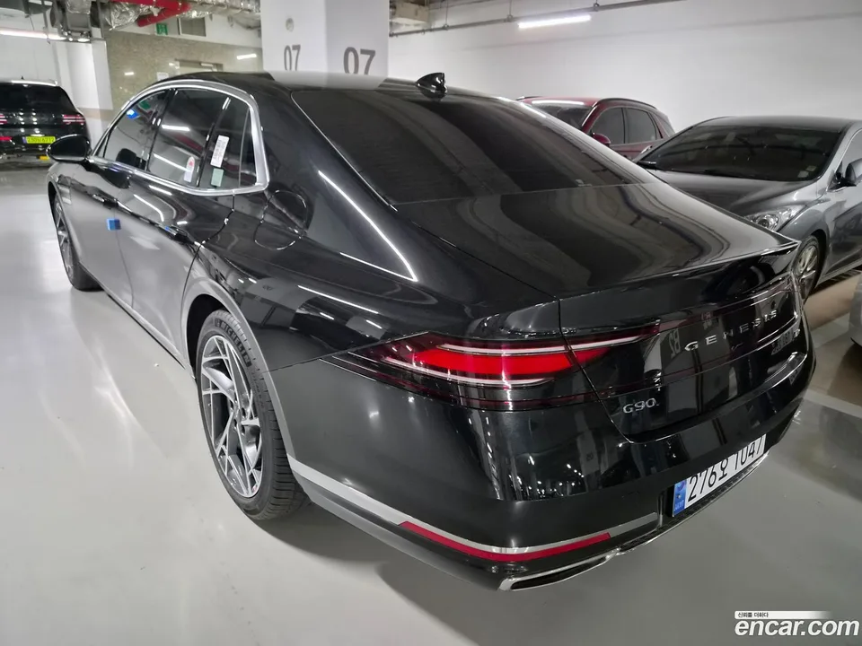 Genesis G90 3.5 AWD 2026 — thumbnail 4