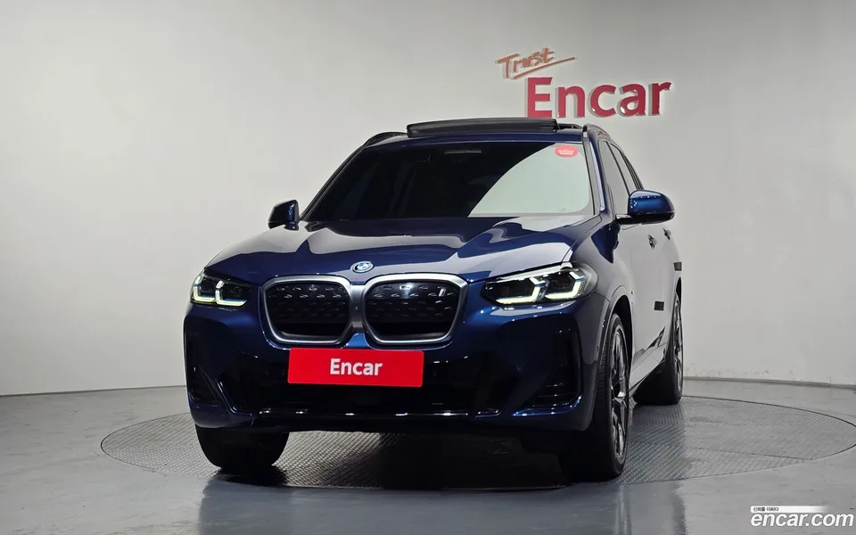 BMW iX3 M 2024 — thumbnail 3