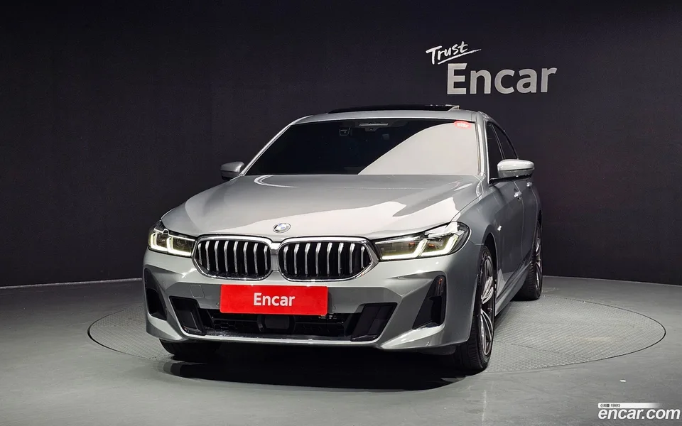 BMW 6 Series GT 620d M 2022 — thumbnail 3