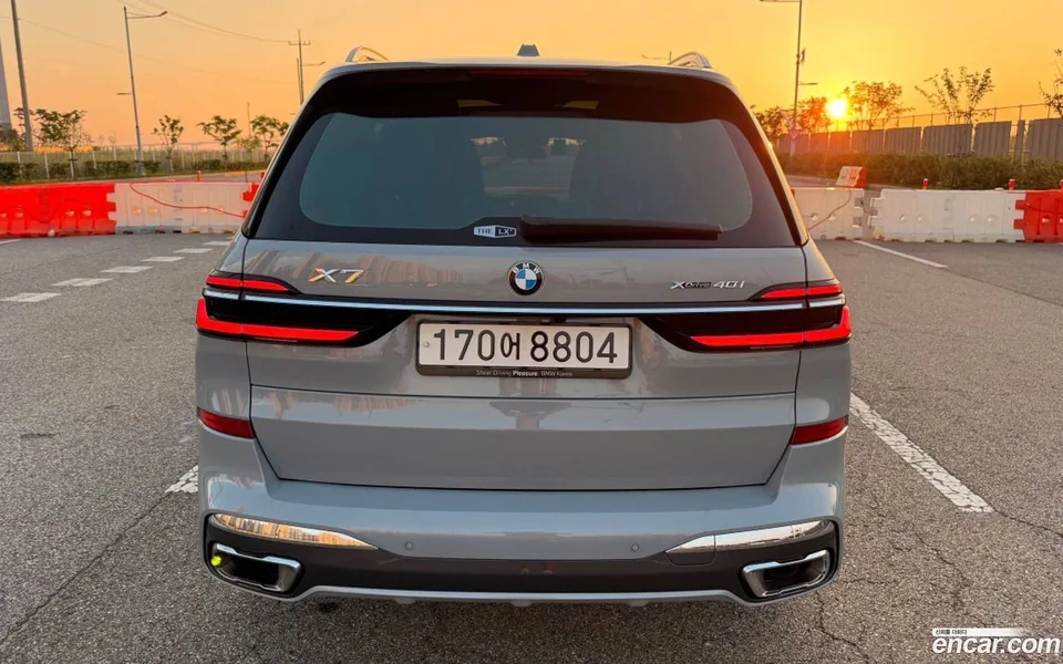 BMW X7 xDrive 40i M 6 2023 — thumbnail 5