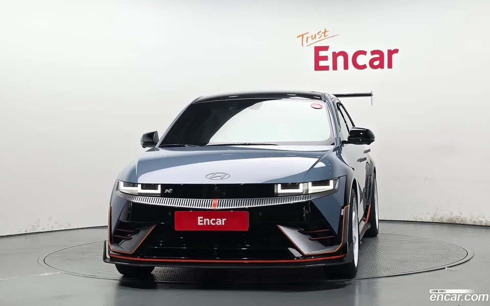 Hyundai Ioniq 5 2023 — thumbnail 3