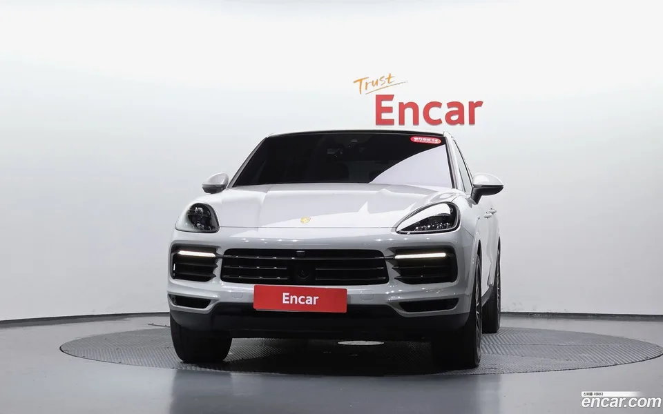 Porsche Cayenne 3.0 2022 — thumbnail 3