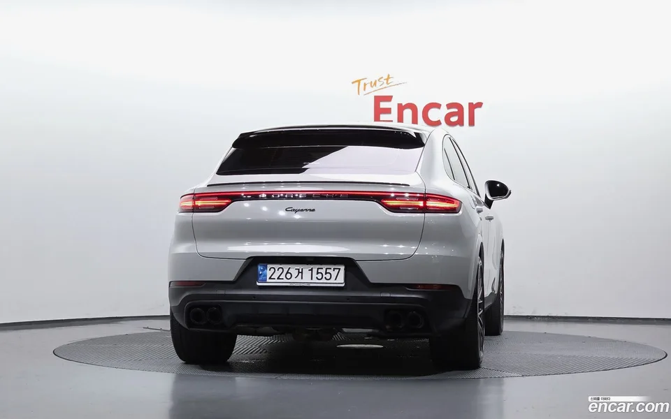 Porsche Cayenne 3.0 2022 — thumbnail 4
