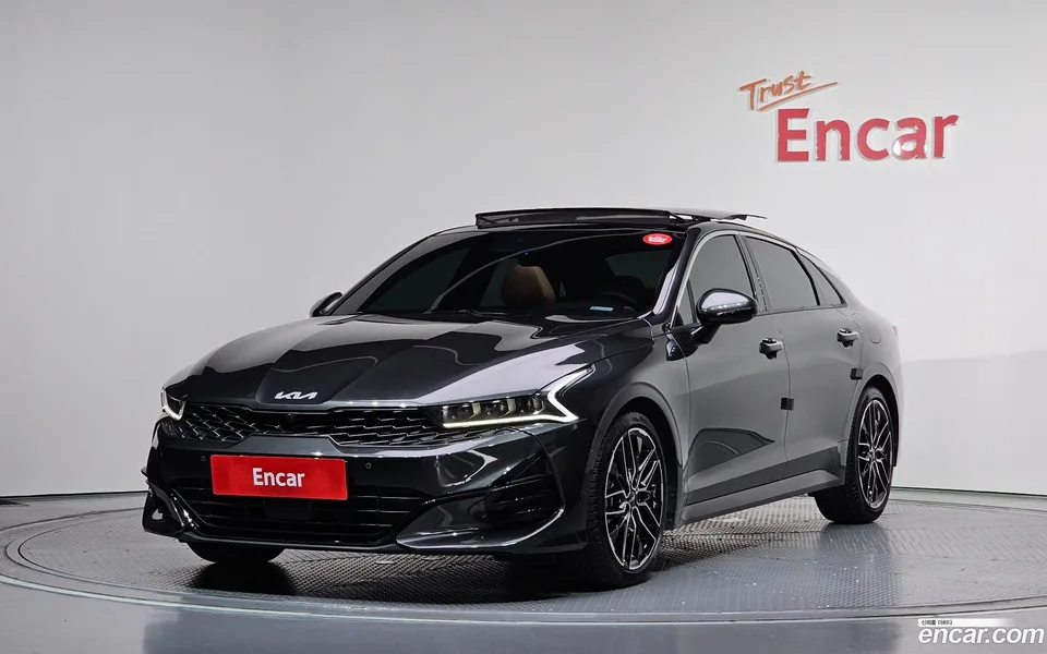 Kia K5 1.6 2023 — photo 1, buy with delivery to Moscow