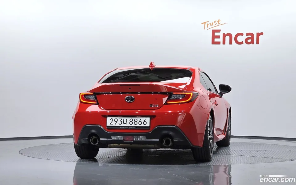 Toyota GR86 2.4 2024 — thumbnail 4