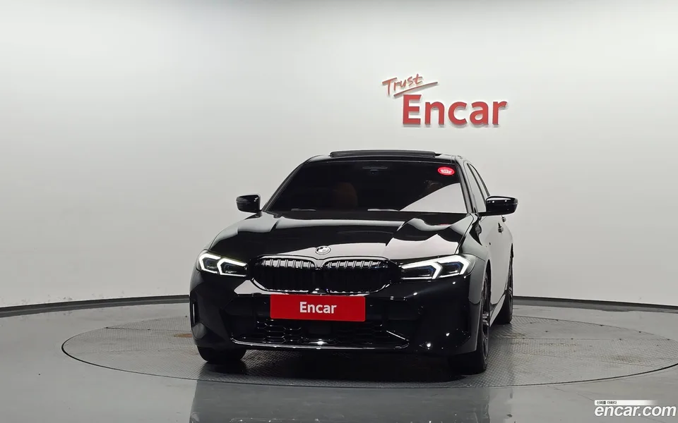 BMW 3 Series 320i M 2026 — thumbnail 3