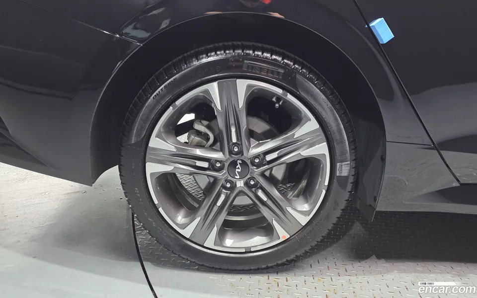 Kia K5 2.0 2022 — thumbnail 2