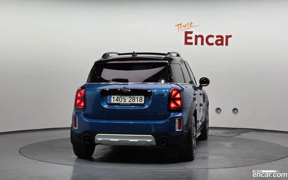 MINI Cooper S Countryman ALL4 2023 — thumbnail 4