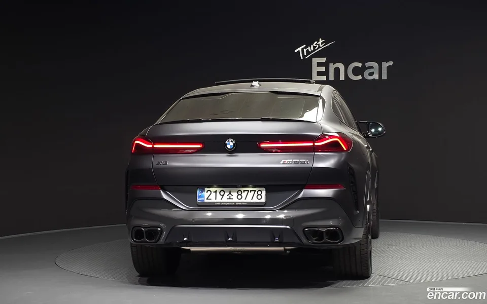BMW X6 M60i 2023 — thumbnail 4