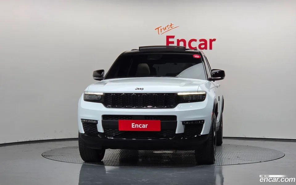 Jeep Grand Cherokee 4xe 2023 — thumbnail 3
