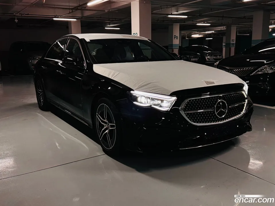 Mercedes-Benz E-Class E300 4MATIC AMG Line 2026 — thumbnail 3