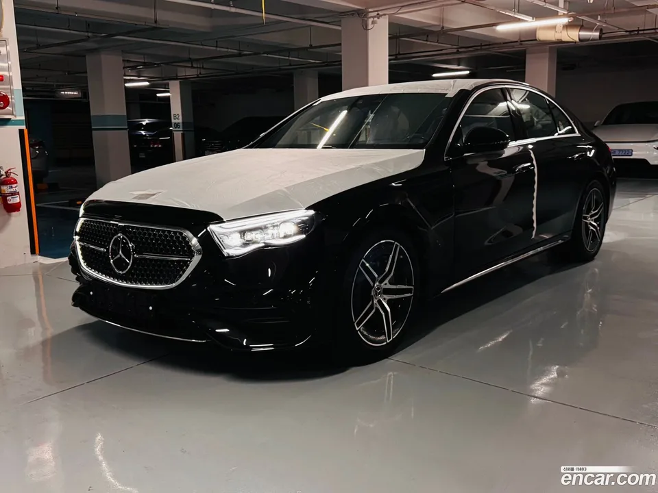 Mercedes-Benz E-Class E300 4MATIC AMG Line 2026 — photo 1, buy with delivery to Moscow