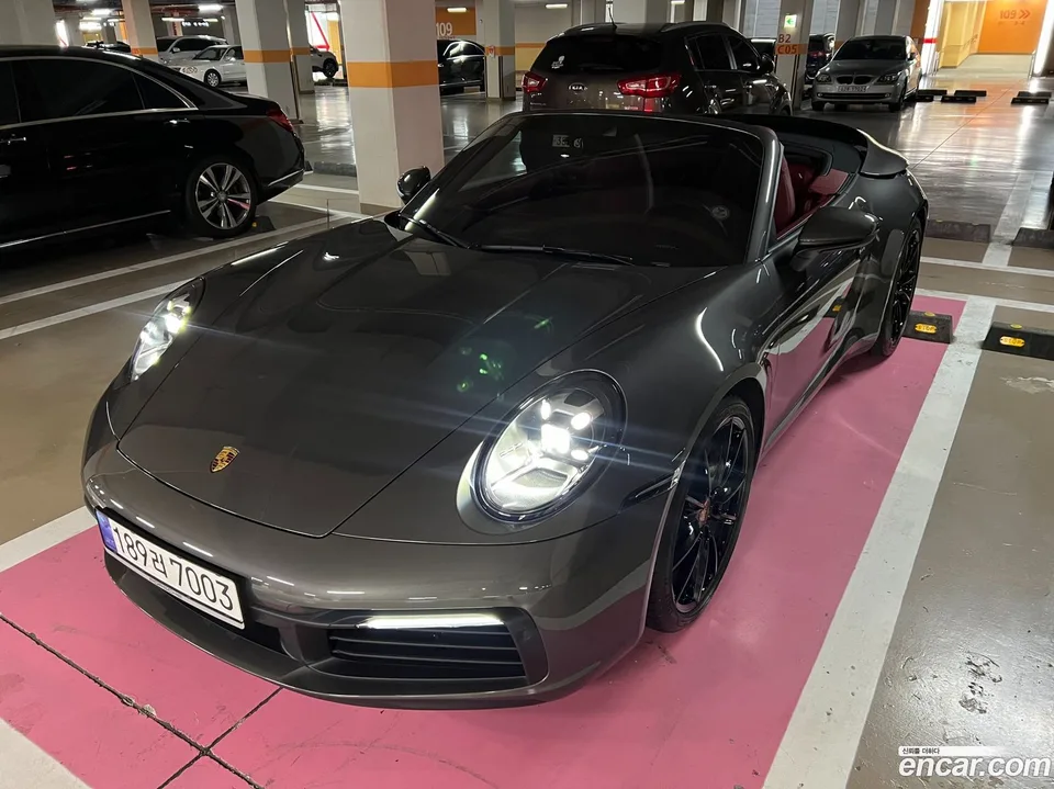 Porsche 911 (992) 2024 — thumbnail 3