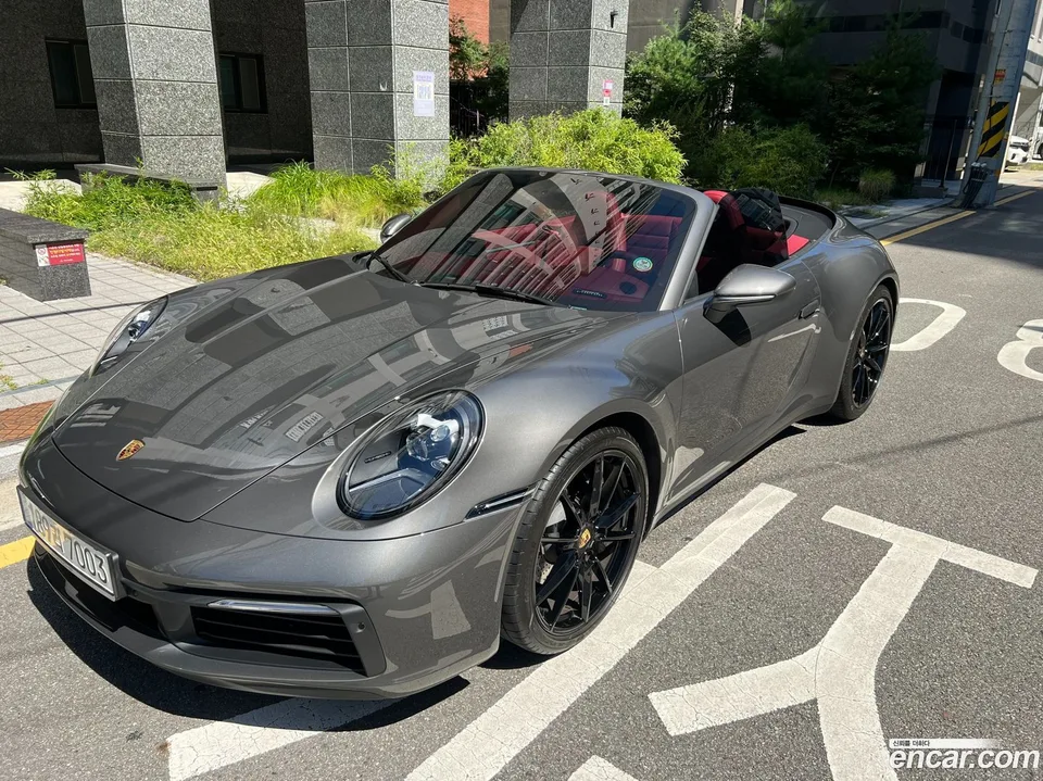 Porsche 911 (992) 2024 — photo 1, buy with delivery to Moscow