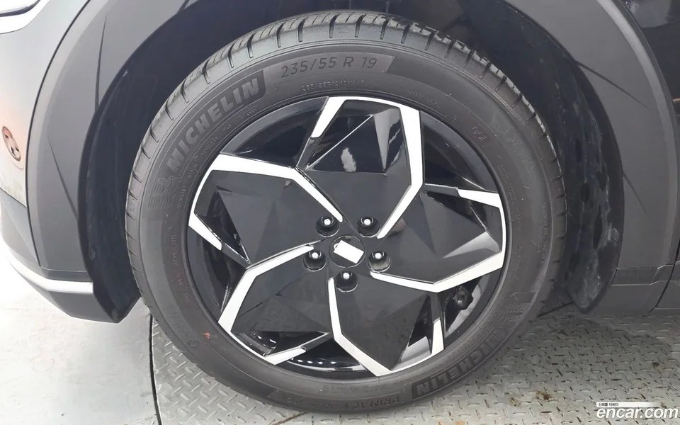 Hyundai Ioniq 5 2022 — thumbnail 2