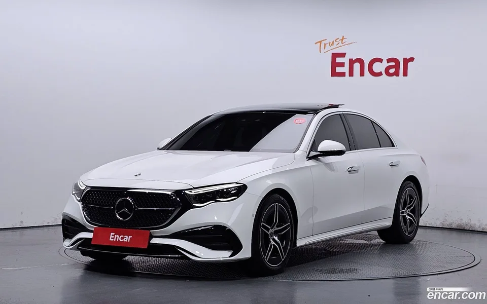 Mercedes-Benz E-Class E300 4MATIC AMG Line 2025 — photo 1, buy with delivery to Moscow