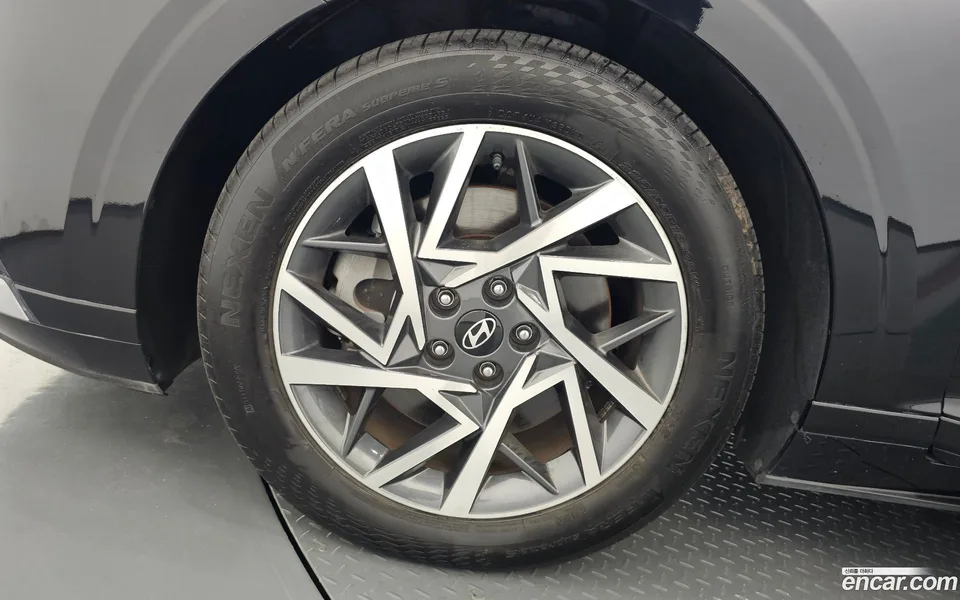Hyundai Grandeur 3.5 2WD 2023 — thumbnail 2