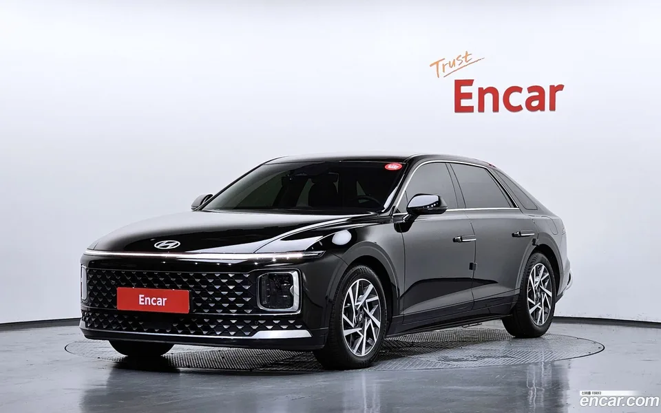 Hyundai Grandeur 3.5 2WD 2023 — photo 1, buy with delivery to Moscow