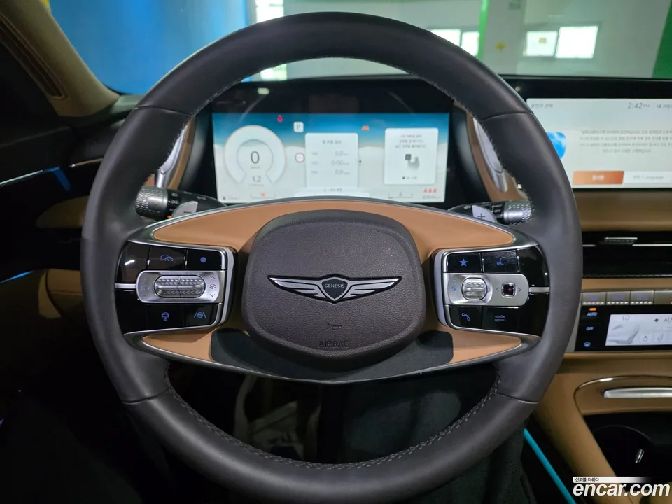 Genesis G90 3.5 AWD 2024 — thumbnail 2