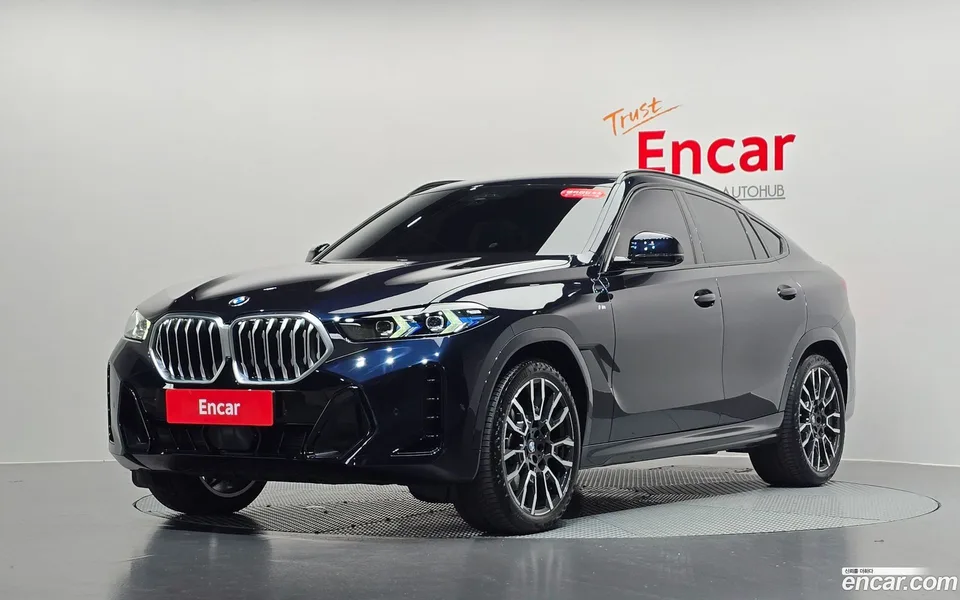 BMW X6 xDrive30d M 2025 — photo 1, buy with delivery to Moscow