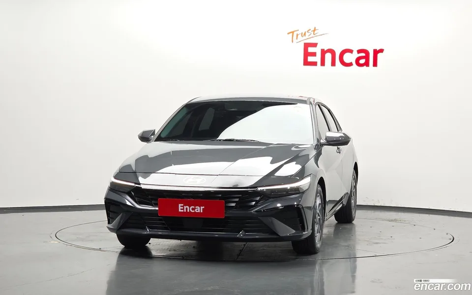 Hyundai Avante CN7 1.6 2025 — thumbnail 3