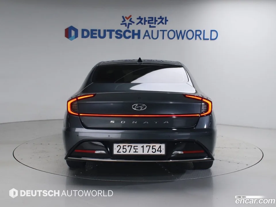 Hyundai Sonata 2.0 2022 — thumbnail 4