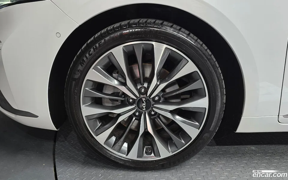 Kia K8 2.5 2WD 2022 — thumbnail 5