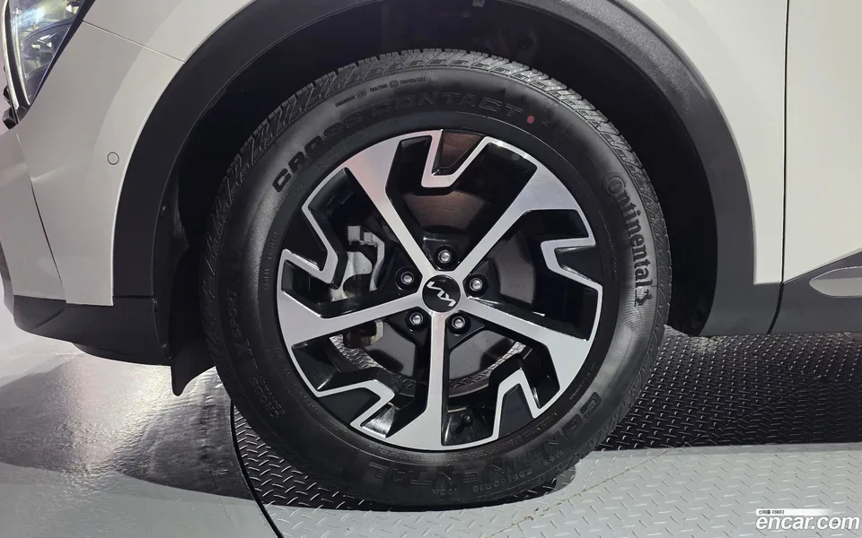 Kia Sportage Hybrid 4WD 2024 — миниатюра 5