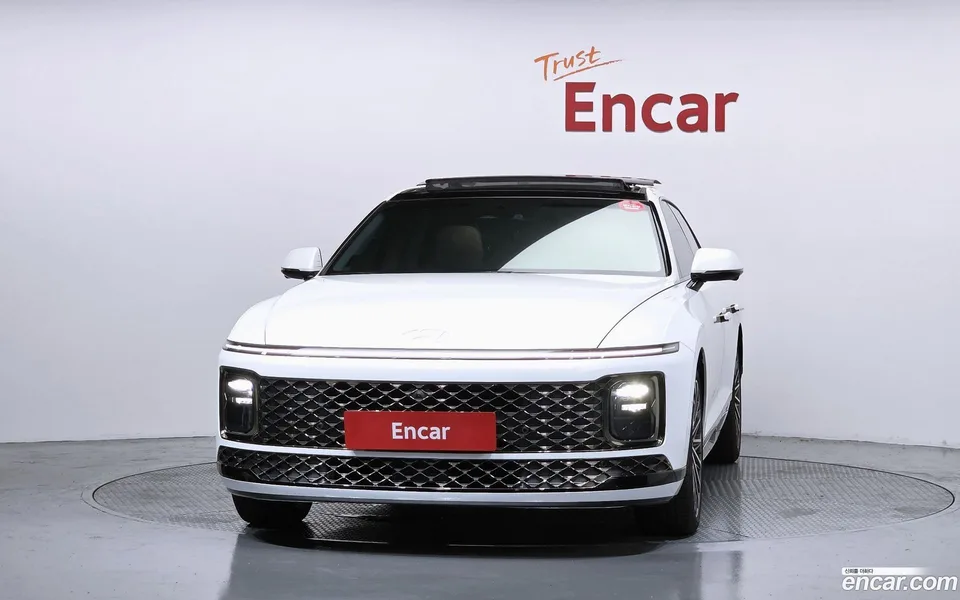 Hyundai Grandeur Hybrid 2024 — thumbnail 3