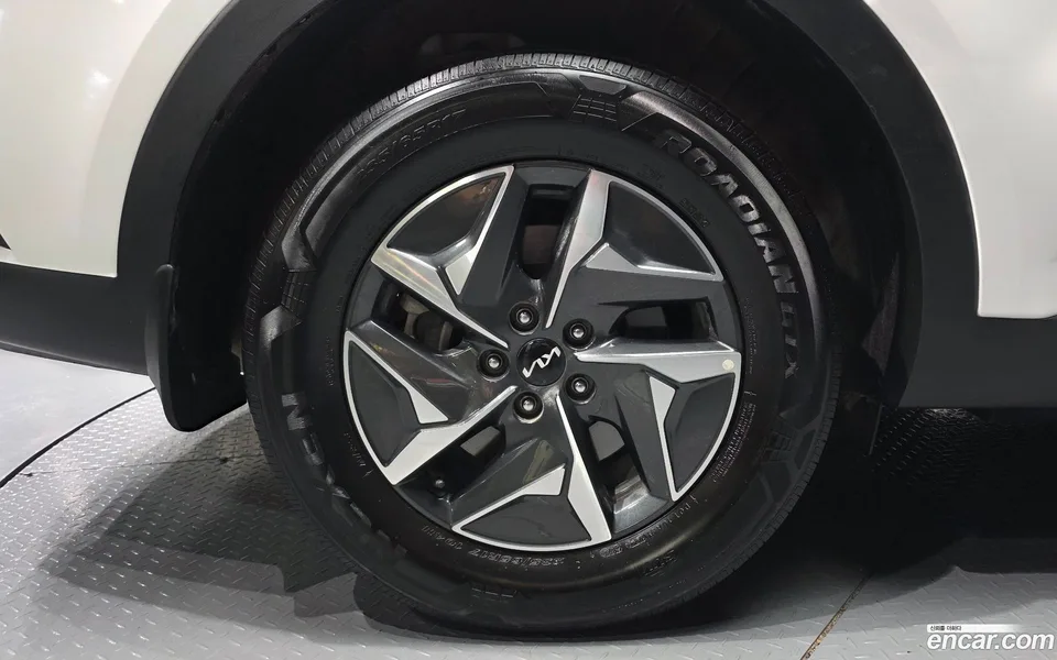 Kia Sorento HEV 1.6 2WD 2023 — thumbnail 5