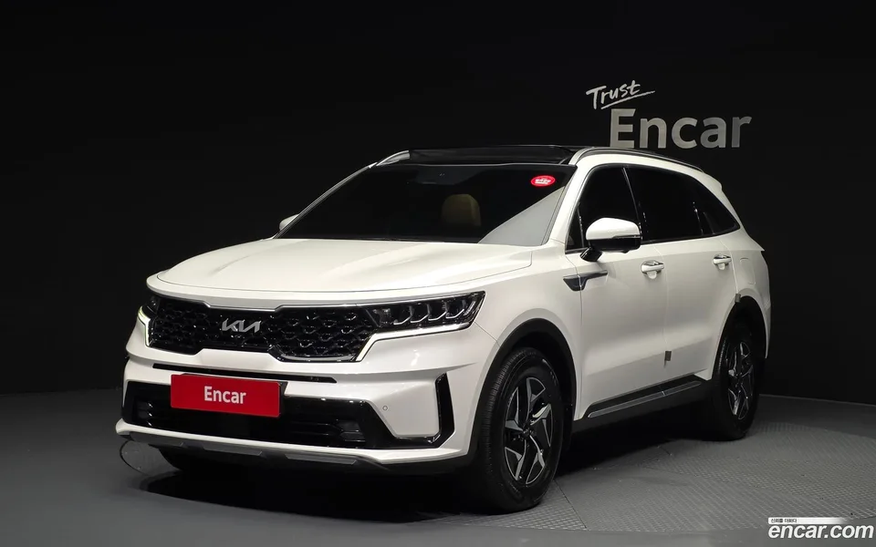 Kia Sorento HEV 1.6 2WD 2023 — photo 1, buy with delivery to Moscow