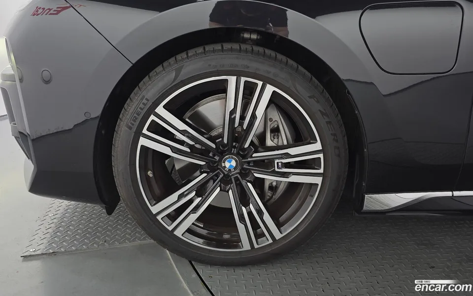 BMW 7 Series 750e xDrive M 2026 — thumbnail 5