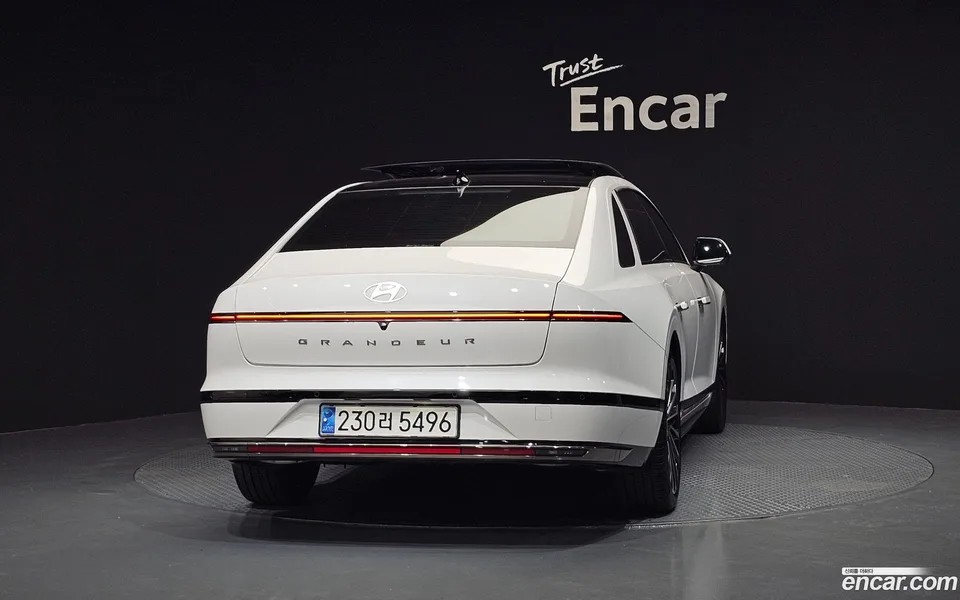Hyundai Grandeur Hybrid 2024 — миниатюра 4
